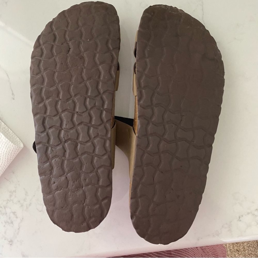 Cushionaire sandals - Picture 4 of 4